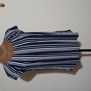 T24 Adrianna Papell Navy and White Striped Sz Sm Relaxed Capped Flutter Sleeve